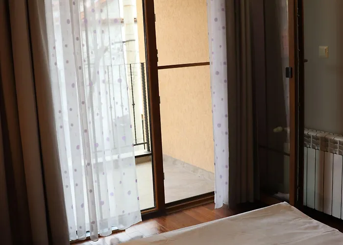 Roots And Wine Bar 3* Plovdiv